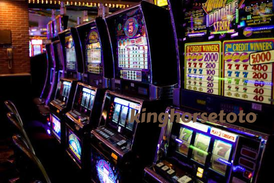 kinghorsetoto Live Casino Tables Built for Indonesia
